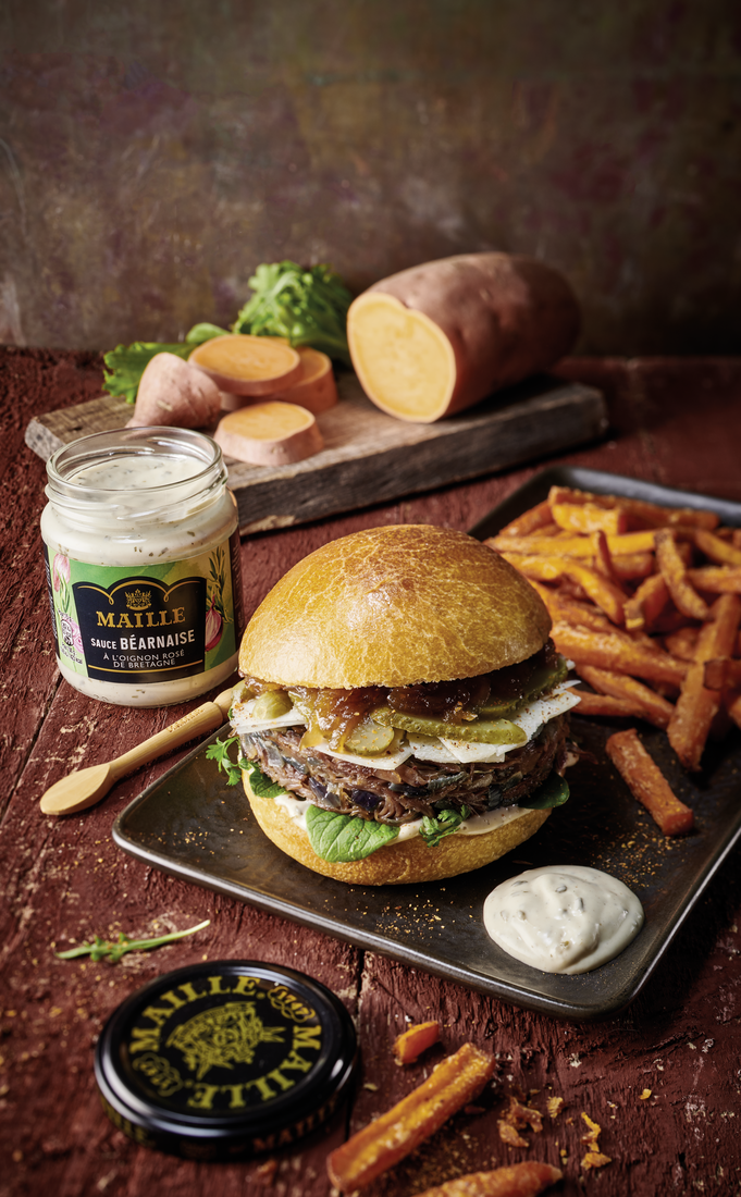 Burger de canard, frites de patates douces & sauce béarnaise Maille