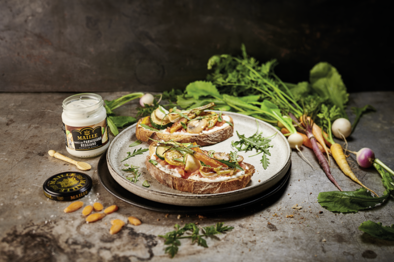 Tartines de légumes rôtis & sauce au Parmigiano Reggiano Maille