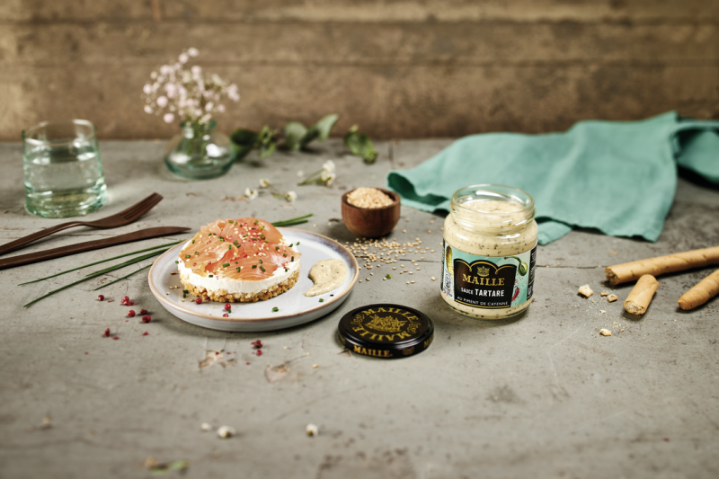 Cheesecake à la truite fumée et fromage frais & Sauce Tartare Maille