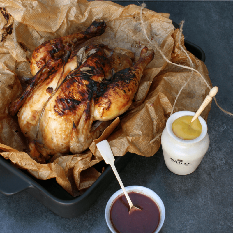 Poulet rôti sucré à la sauce au vin rouge